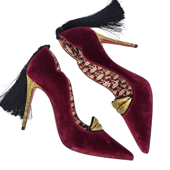 Christian Louboutin Hot Chick 100 Kiss Velvet Tassel Pumps Loubi Mystery 38.5